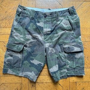 Abercrombie & Fitch Cargo Camo Shorts